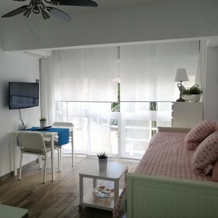 מאלגה Apartamento Malagueta Playa מראה חיצוני תמונה