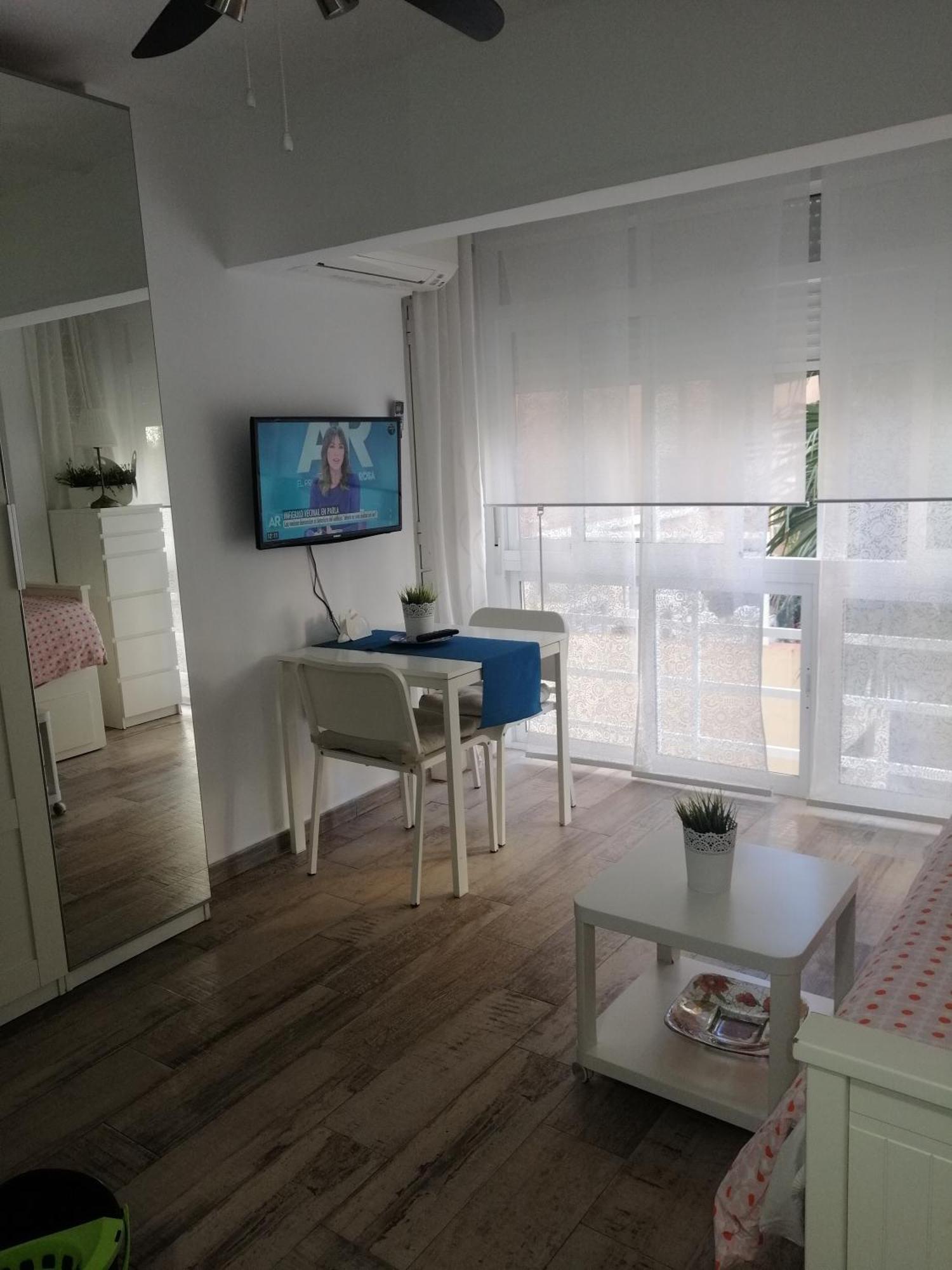 מאלגה Apartamento Malagueta Playa חדר תמונה